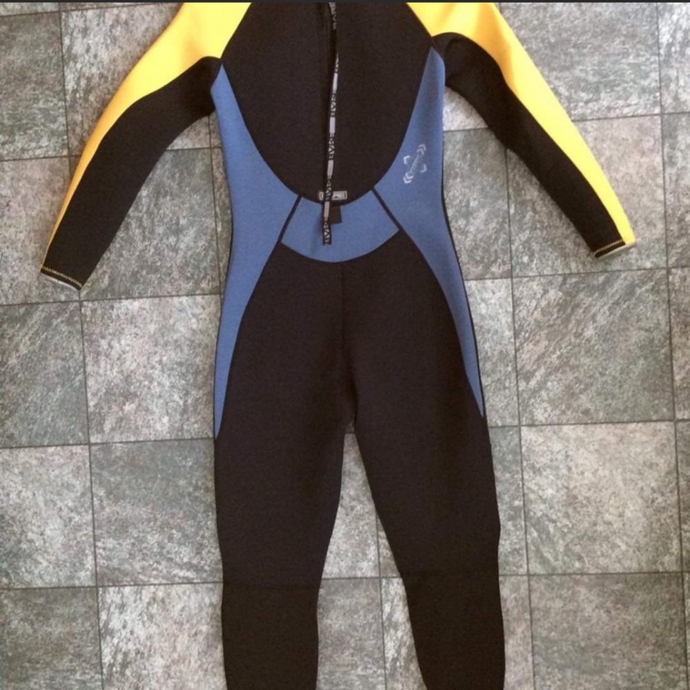 Bare "Velocity" Women's Full Body Wetsuit